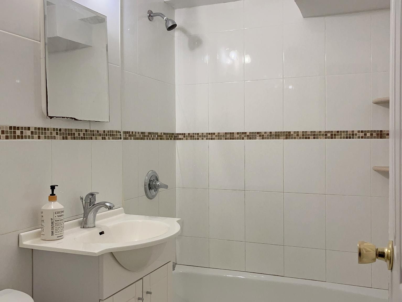 4125 Kissena Blvd, Flushing, NY 11355 | Zillow