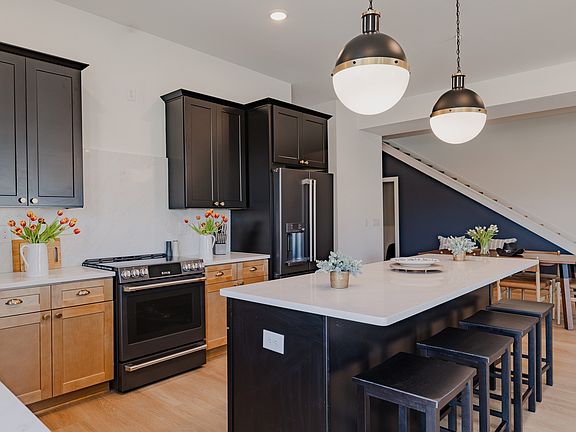 5th image of 3509 Charlotte Ave W #501