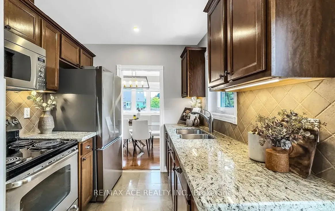 5 bed, $4,500 — Photo 4