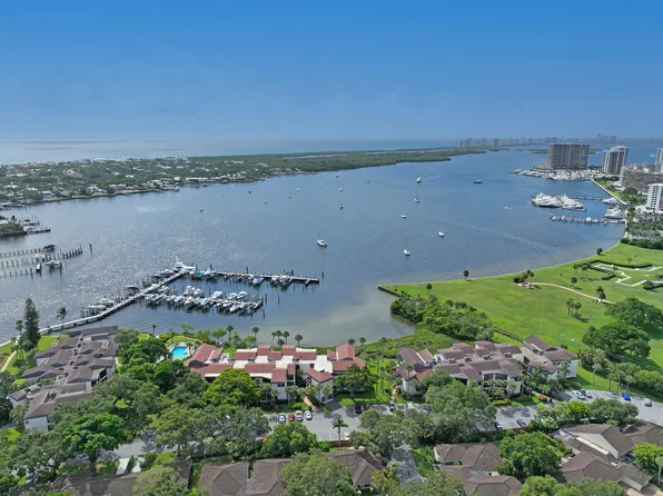 1660 Twelve Oaks Way #101 & 50 Ft. Dock & 30k L, North Palm Beach, FL 33408