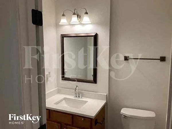 314 Marisco Way — Photo 9