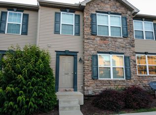 163 Cartledge Ln #163, Millersville, PA 17551