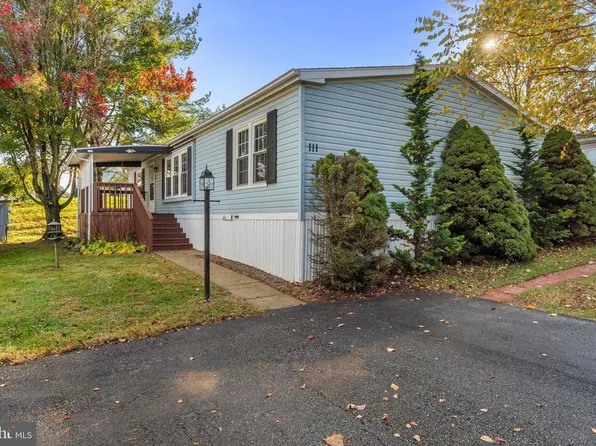 111 Pheasant Ridge Cir, Lancaster, PA 17603