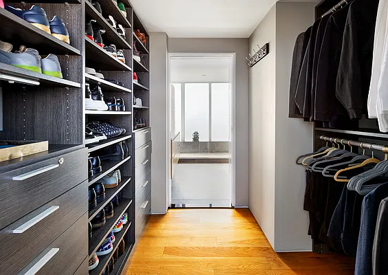 Sold by Compass | media 12