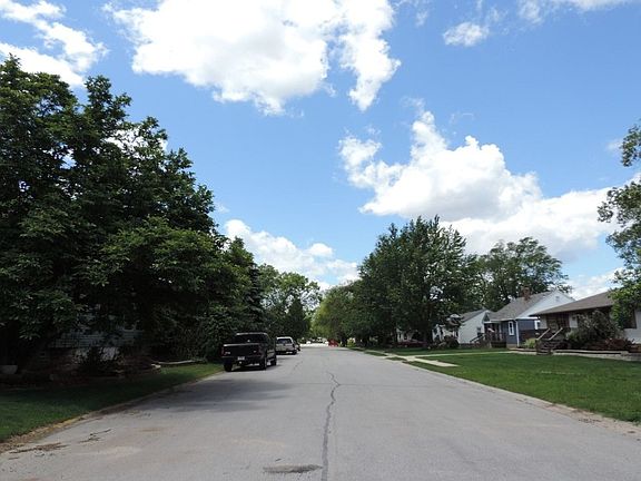 5th image of 3424 Jewett Ave