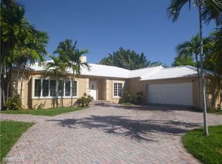 448 Holiday Dr, Hallandale Beach, FL 33009