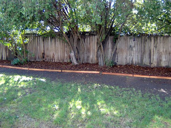 4th image of 6512 Creekmont Way