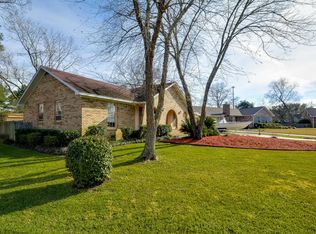 1553 Longview Rd, Mount Pleasant, SC 29464