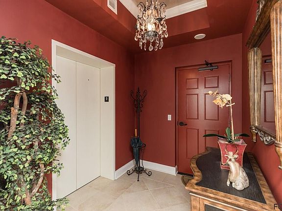 2nd image of 7 Avenue De La Mer APT 902