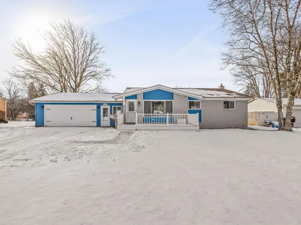 408 Capitol Dr, Midland, MI 48642