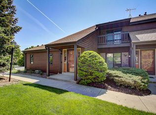 3769 W Loomis Rd #3769, Greenfield, WI 53221
