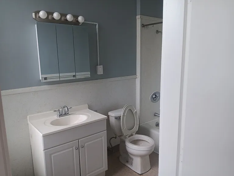 435 Main St #A — Photo 5