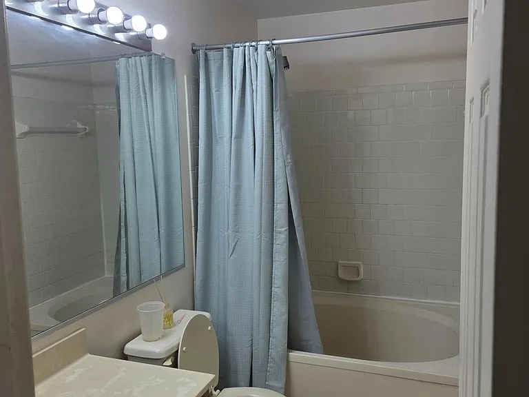 9629 Hadleigh Ct — Photo 27