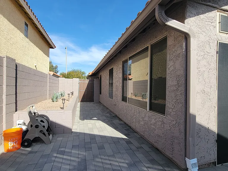 8817 E Dahlia Dr — Photo 32