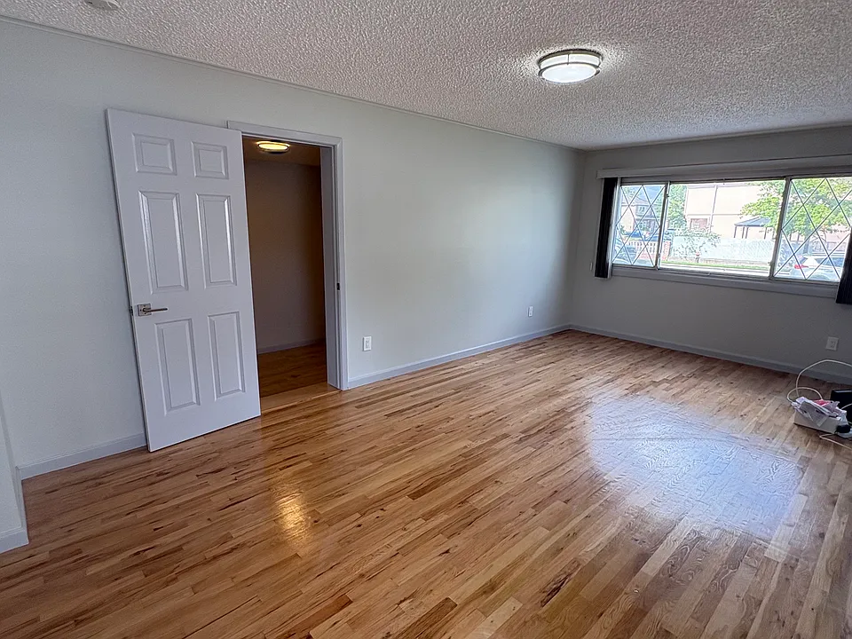 59 Adlai Cir #1