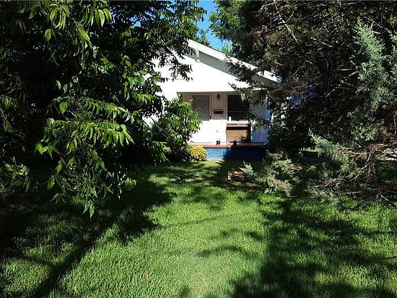 4th image of 803 S Seaman St