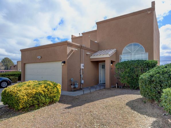 6238 Saint Josephs Ct NW