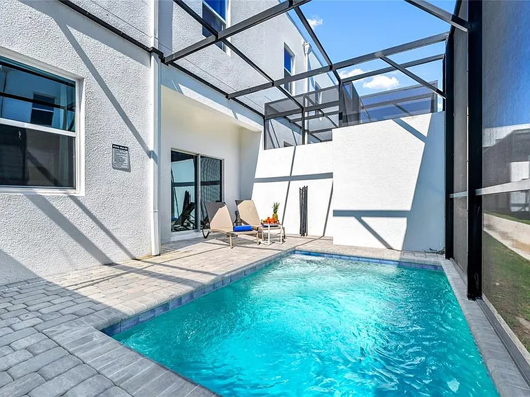 637 Trikomo Dr — Photo 47