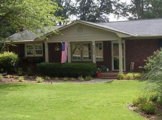 605 S E St, Easley, SC 29640