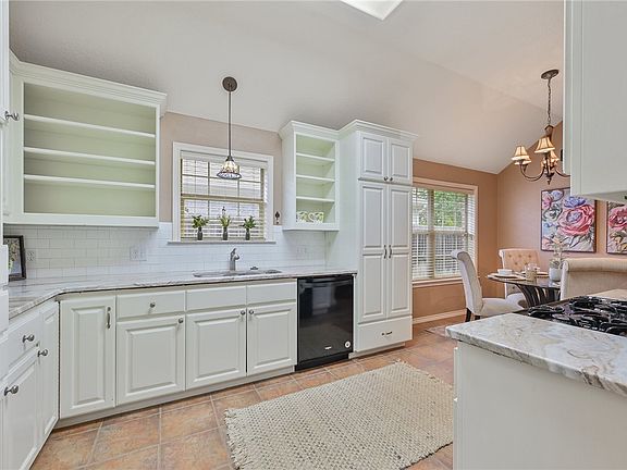 5th image of 2366 Kendal Green Cir