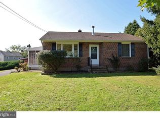 357 Lenape Ln, Chalfont, PA 18914