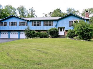 511 Long Pond Rd, Mahopac, NY 10541