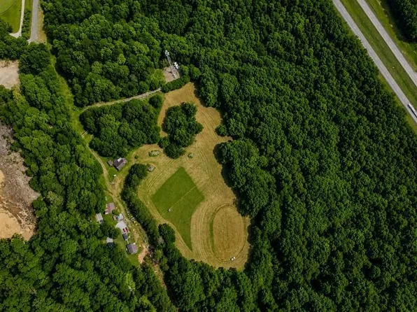 773 Fairview Rd, Jasper, GA 30143