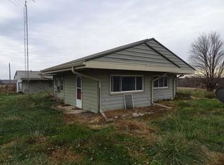 12376 Liv #302, Chillicothe, MO 64601