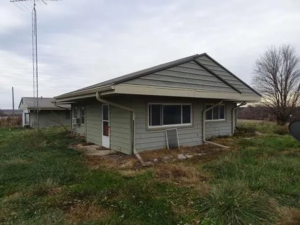 12376 Liv #302, Chillicothe, MO 64601