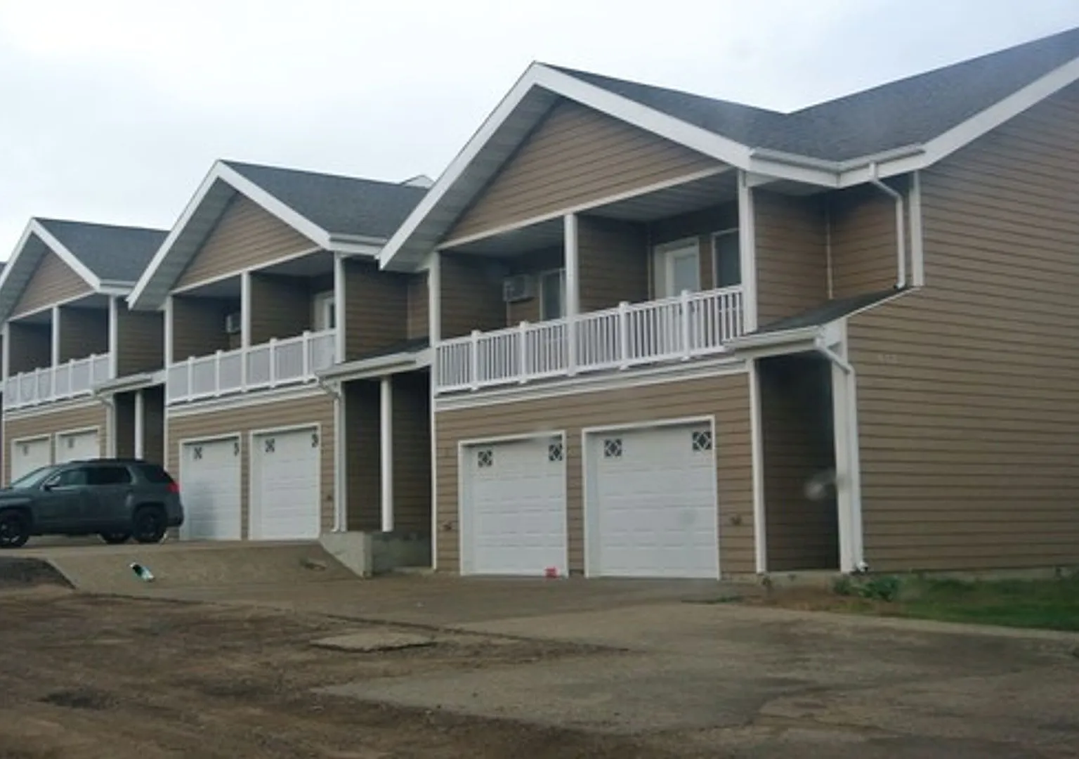 612 Colton St SW — Photo 2