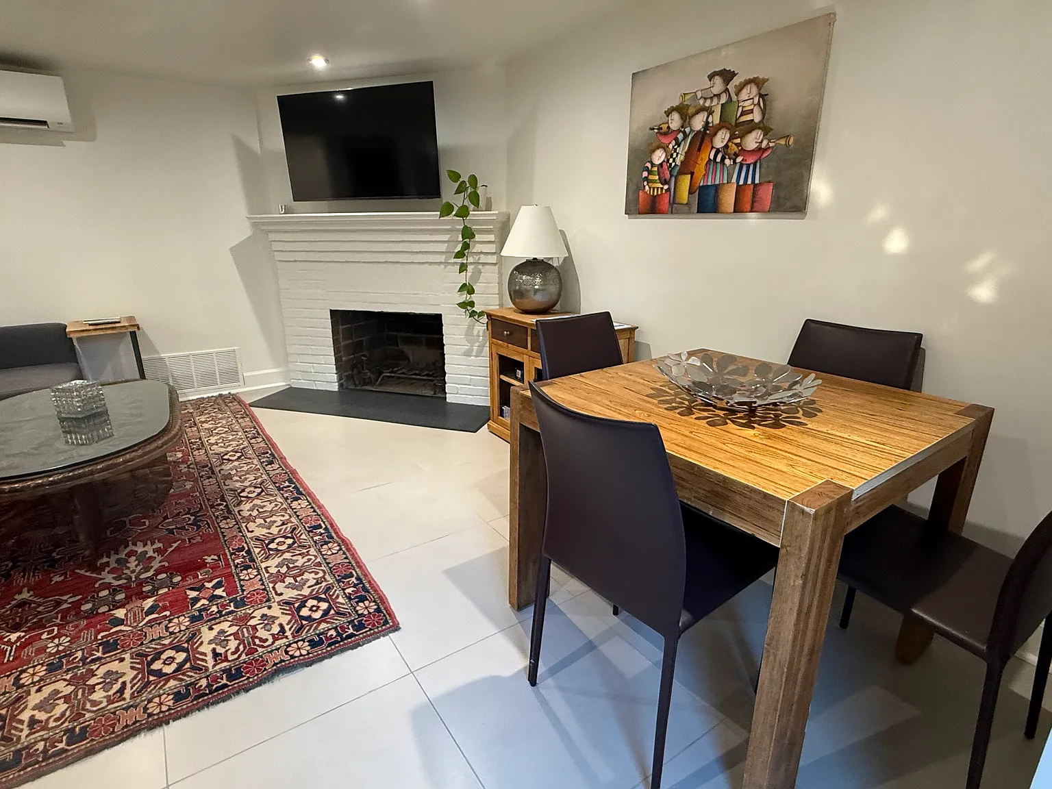 2 bed, 980 sqft, $3,600 — Photo 4
