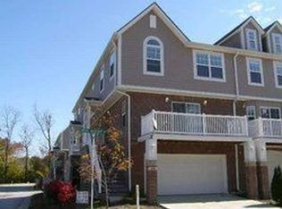 1461 Royal Reserve, Greenwood, IN 46143