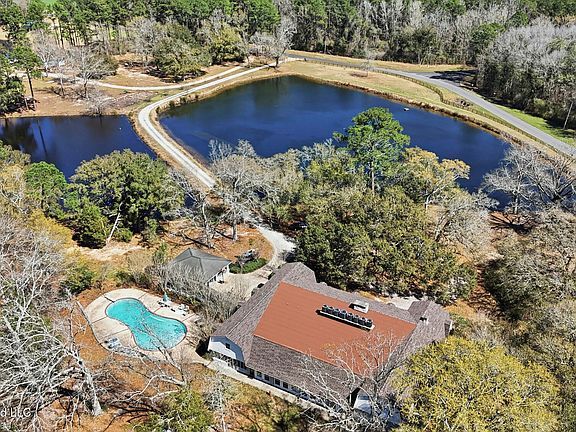 5th image of 111 Partins Rd