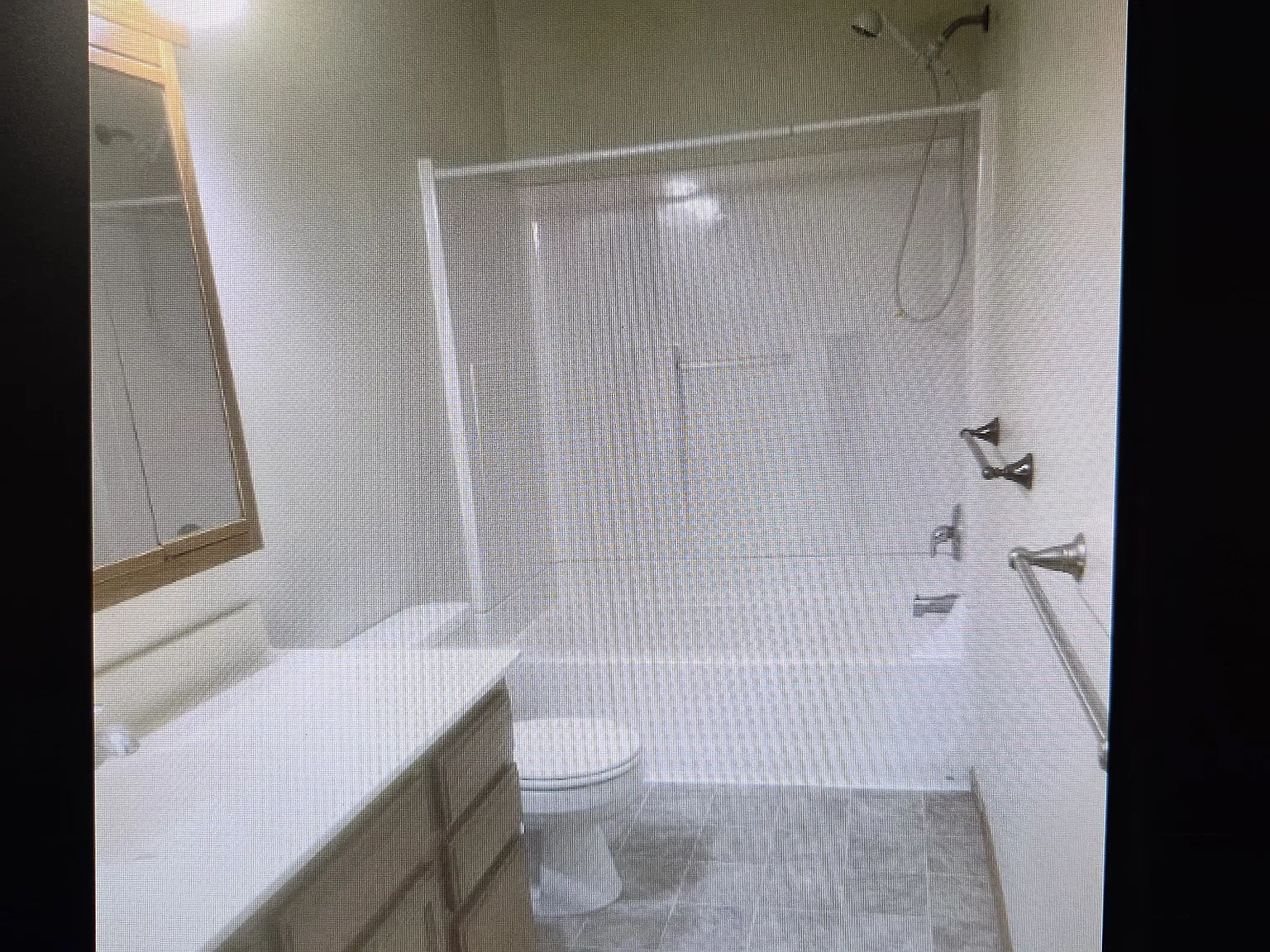 5 bed, $1,750 — Photo 4