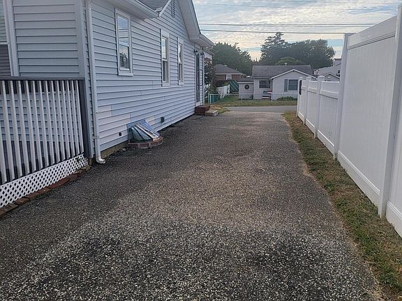 3rd image of 78 Gladney Ave