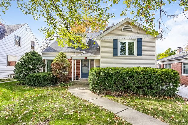 1st image of 404 Leitch Ave