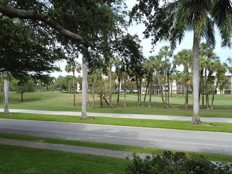 147 Deer Creek Blvd #402 — Photo 38
