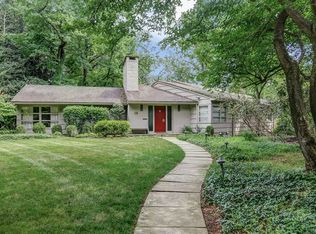 18 Moraine Pl, Short Hills, NJ 07078