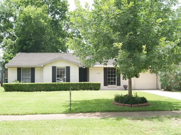 5867 Greencraig Dr, Houston, TX 77035