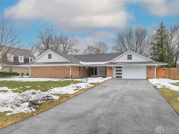 2nd image of 211 Whittington Dr