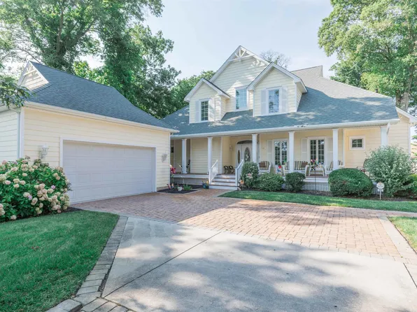 445 Delview Rd, Villas, NJ 08251