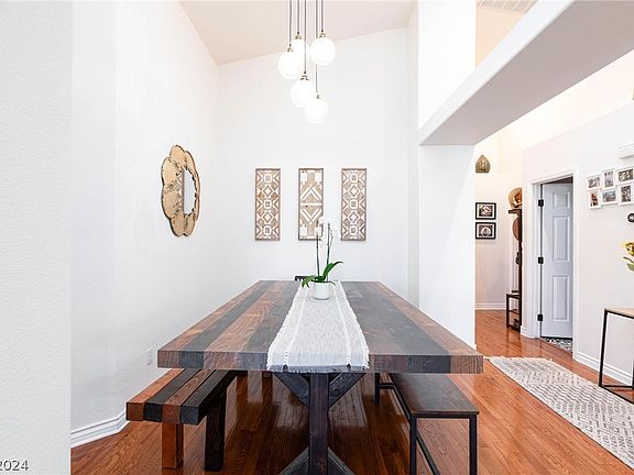 5th image of 101 Vista Del Lago St