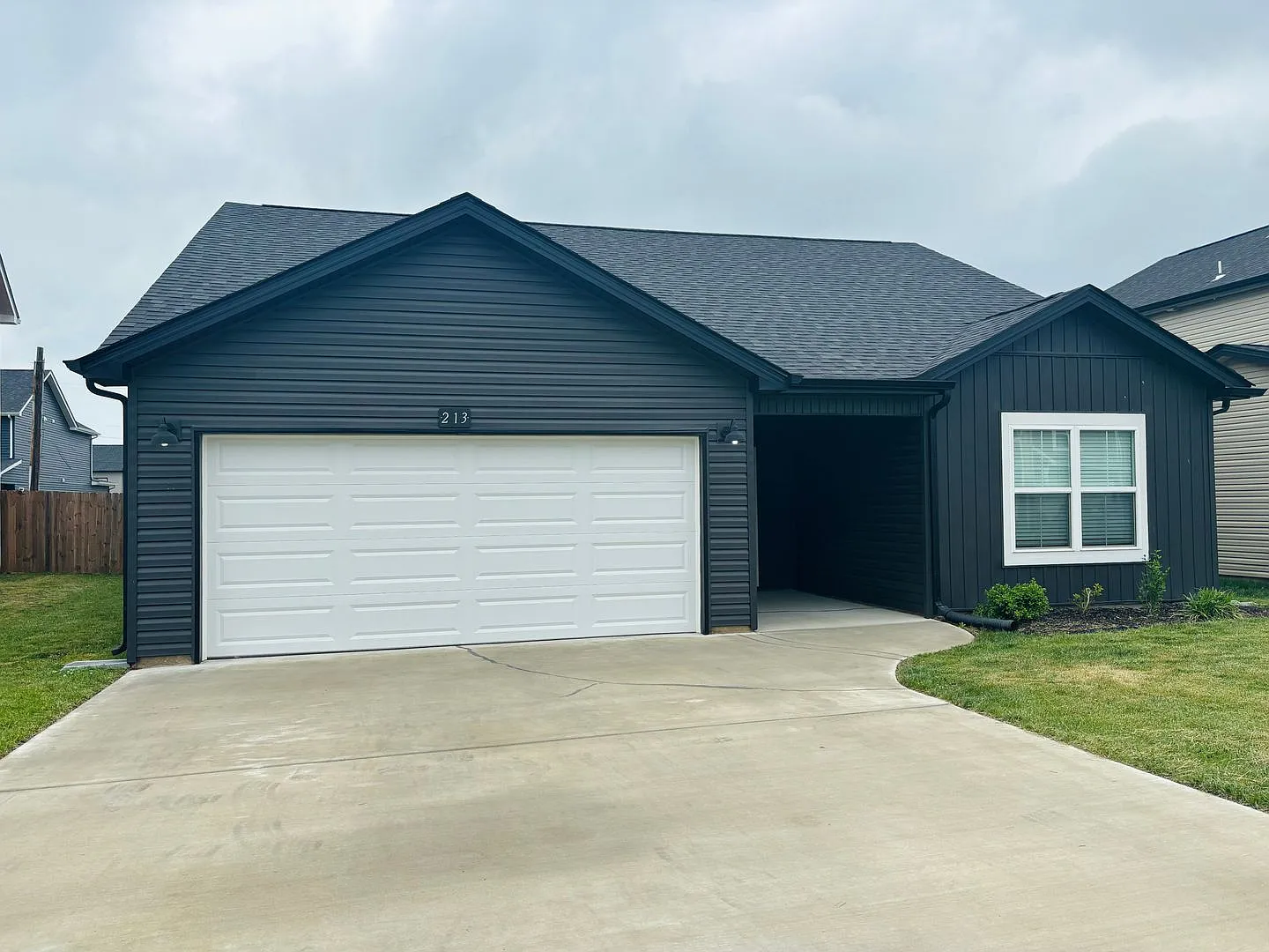 3bedroom, 2 bathroom home near Fort Campbell for rent! — Photo 1