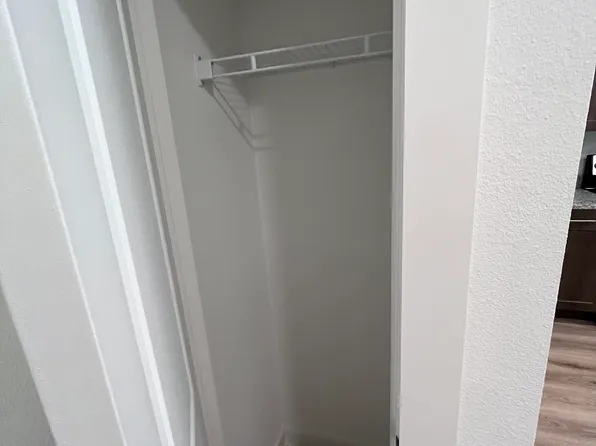 209 S Garland Ave #3220, Garland, TX 75040
