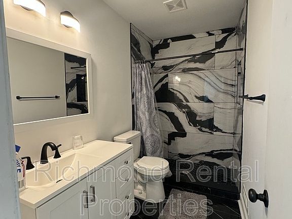 3rd image of 2241 Kingsbrook Dr