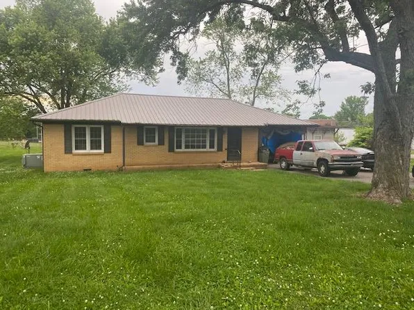3301 Greenwood Dr, Hopkinsville, KY 42240