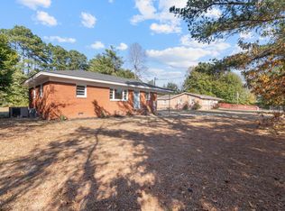1546 Eloise St, Fayetteville, NC 28311