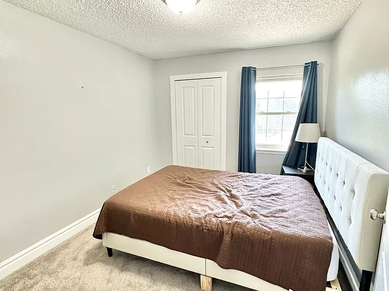 6430 Amethyst Ct — Photo 15