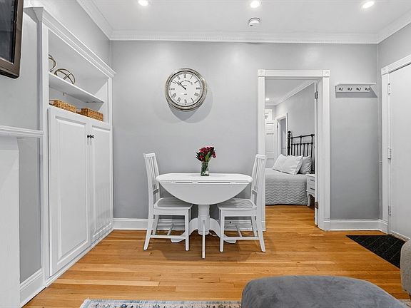 3rd image of 12 Melrose St APT 3