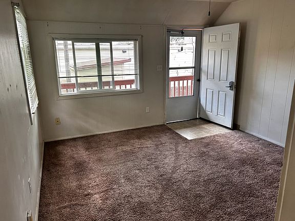 2nd image of 519 1/2 S Almon St APT F